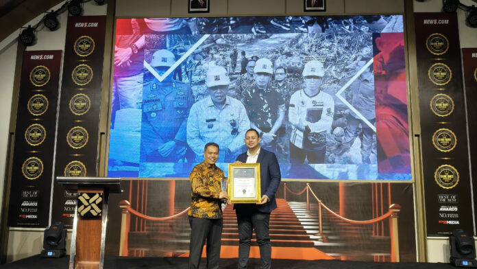 Bupati Lebong Raih Penghargaan Nasional The Change Maker Award 2026