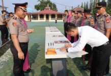 Komitmen Bersih Tanpa Kompromi: PJU dan Kapolsek Jajaran Polres Bengkulu Utara Serta Bhayangkari Tandatangani Pakta Integritas