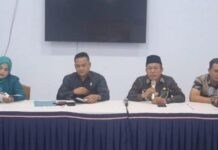 Hari Pertama Ngantor di Dikbud, Kadis Indra Gercep Gelar Rapat Mapping