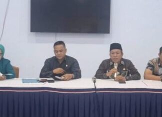 Hari Pertama Ngantor di Dikbud, Kadis Indra Gercep Gelar Rapat Mapping