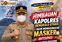 Antisipasi Debu Vulkanik dan Asap Karhutla, Kapolres Bengkulu Utara Imbau Warga Gunakan Masker