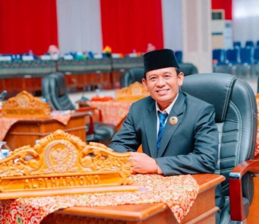 Alpi Haryono Bawa Aspirasi Rp500 Juta untuk PAMSIMAS Desa Tik Jeniak